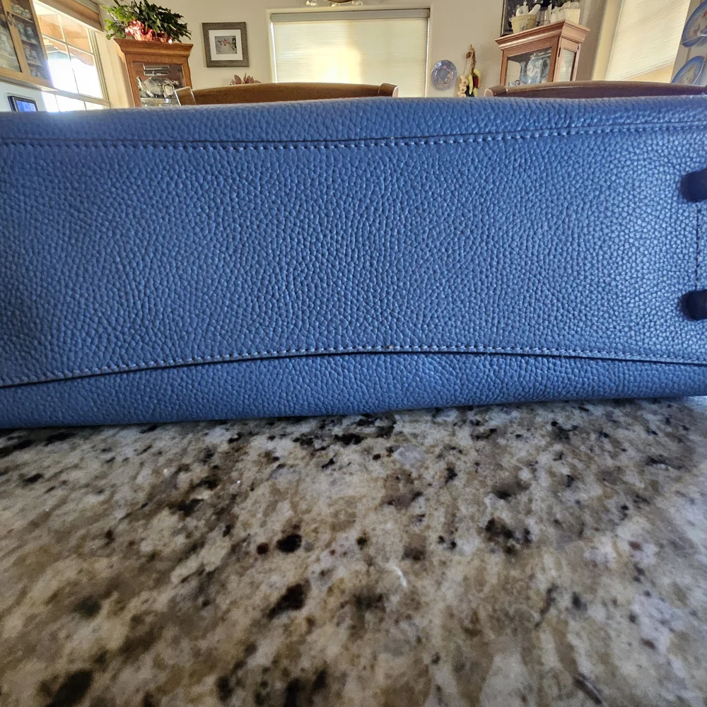 Coach F24947 Pebbled Blue/Gunmetal Nomad Shoulder/Crossbody - Picture 3 of 4